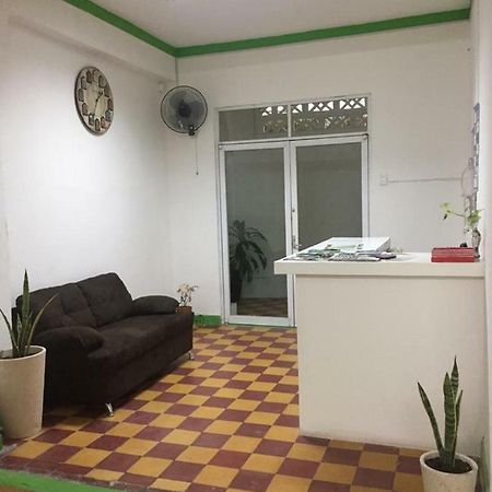Hostal La Concordia ซิวดัด วัลเลส ภายนอก รูปภาพ