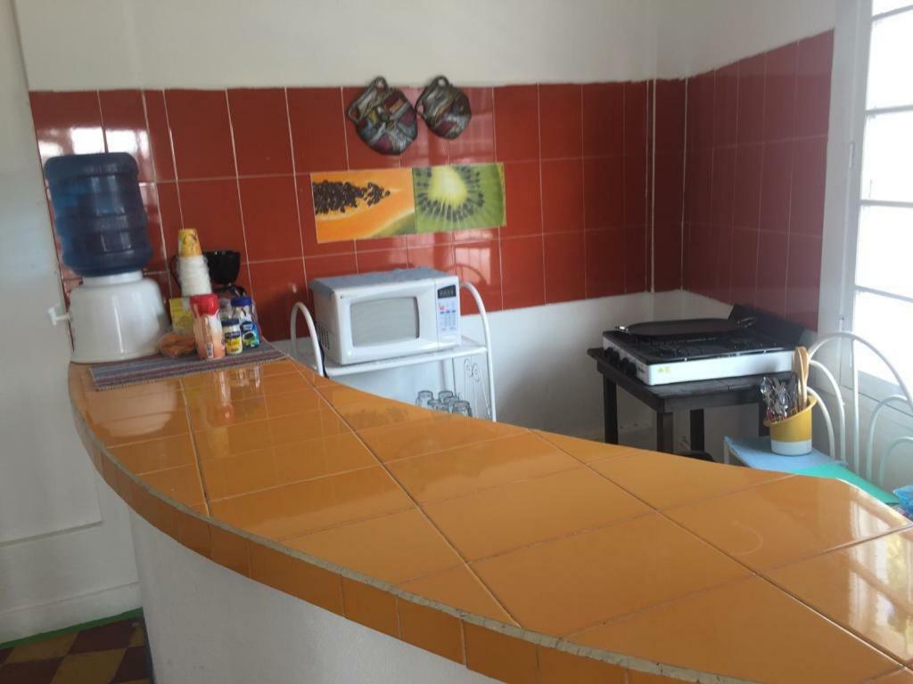 Hostal La Concordia ซิวดัด วัลเลส ภายนอก รูปภาพ